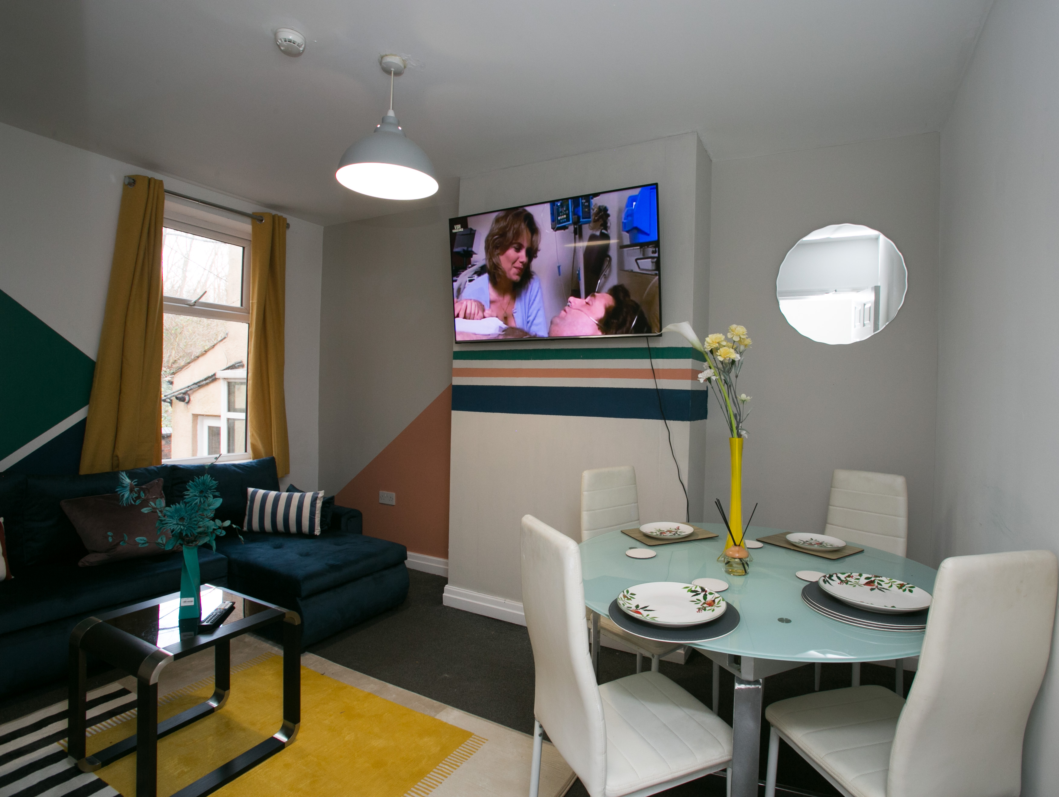 6 Bedroom Haven in Salford, Manchester___accommodation_pic_2.jpeg